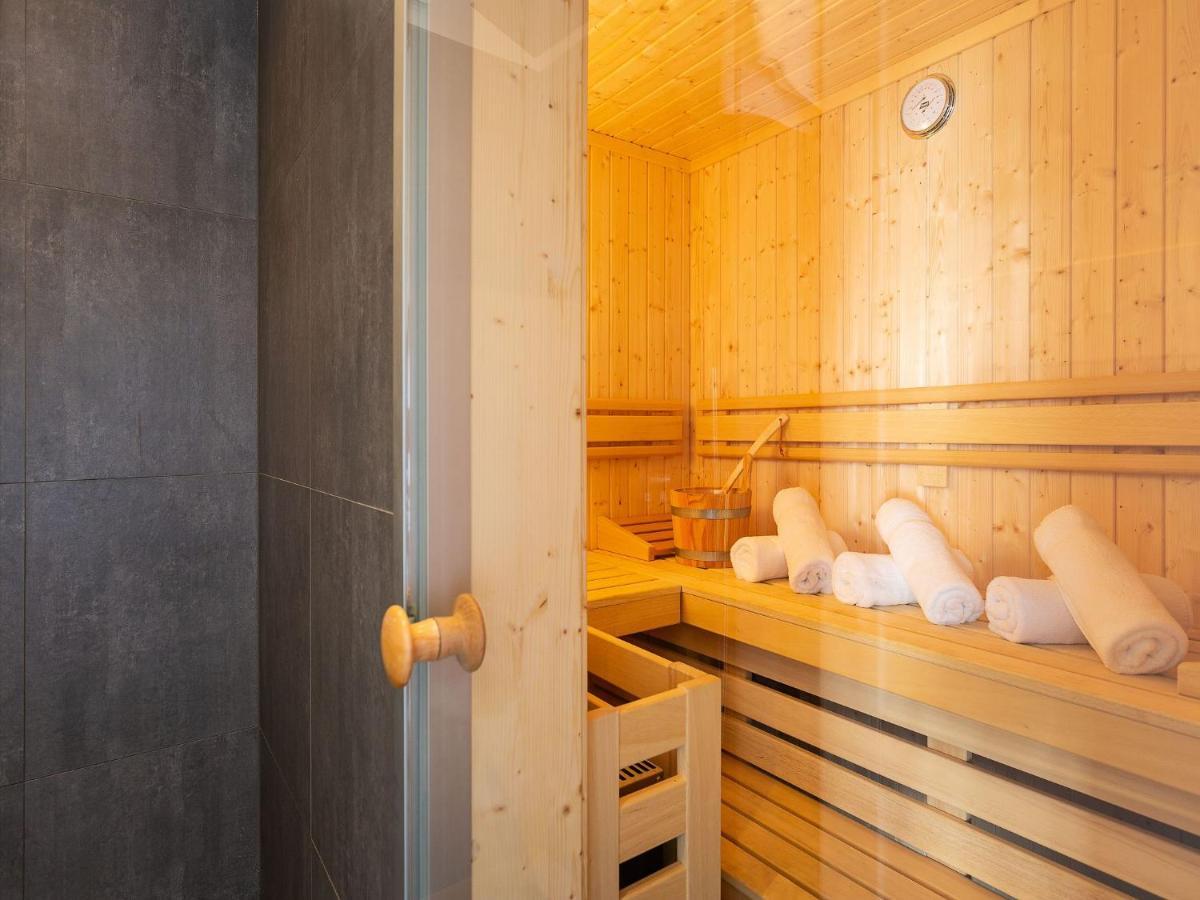 Reetland Am Meer - Premium Reetdachvilla Mit 3 Schlafzimmern, Sauna Und Kamin E05 德兰斯克 外观 照片