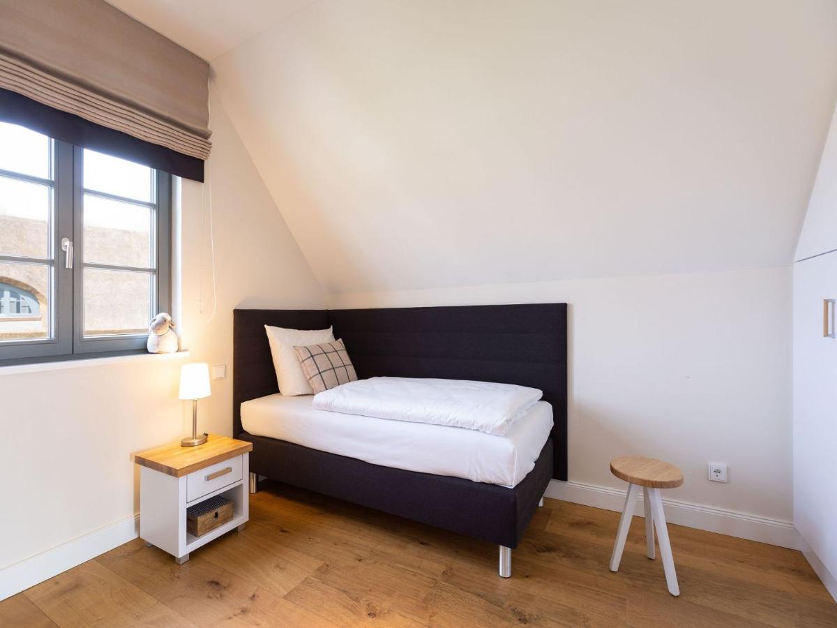 Reetland Am Meer - Premium Reetdachvilla Mit 3 Schlafzimmern, Sauna Und Kamin E05 德兰斯克 外观 照片