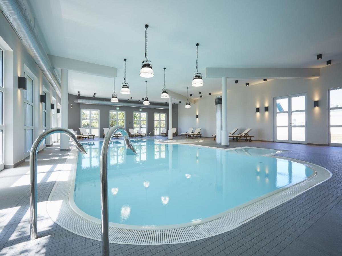 Reetland Am Meer - Premium Reetdachvilla Mit 3 Schlafzimmern, Sauna Und Kamin E05 德兰斯克 外观 照片